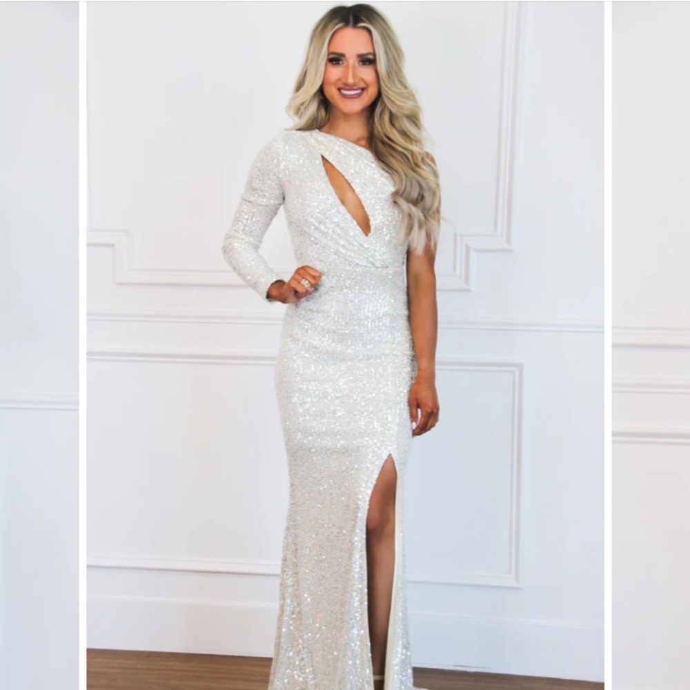 Bella and Bloom champagne sequin dress 1X